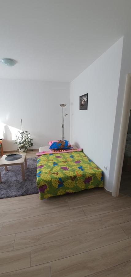Apartment Sunrise With Private Parking Pula Exterior foto