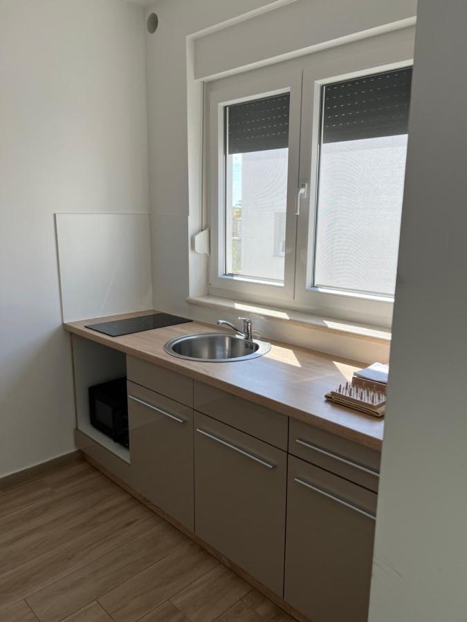 Apartment Sunrise With Private Parking Pula Exterior foto